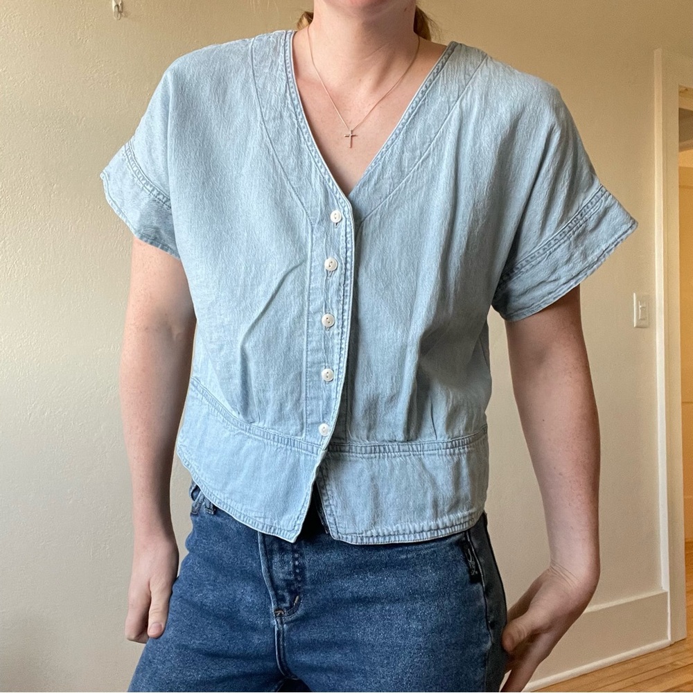 Madewell Pleated Doral Wash Short Sleeve Button Up top